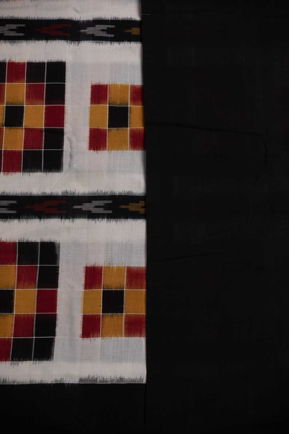 Ikat Saree - Matkatus 