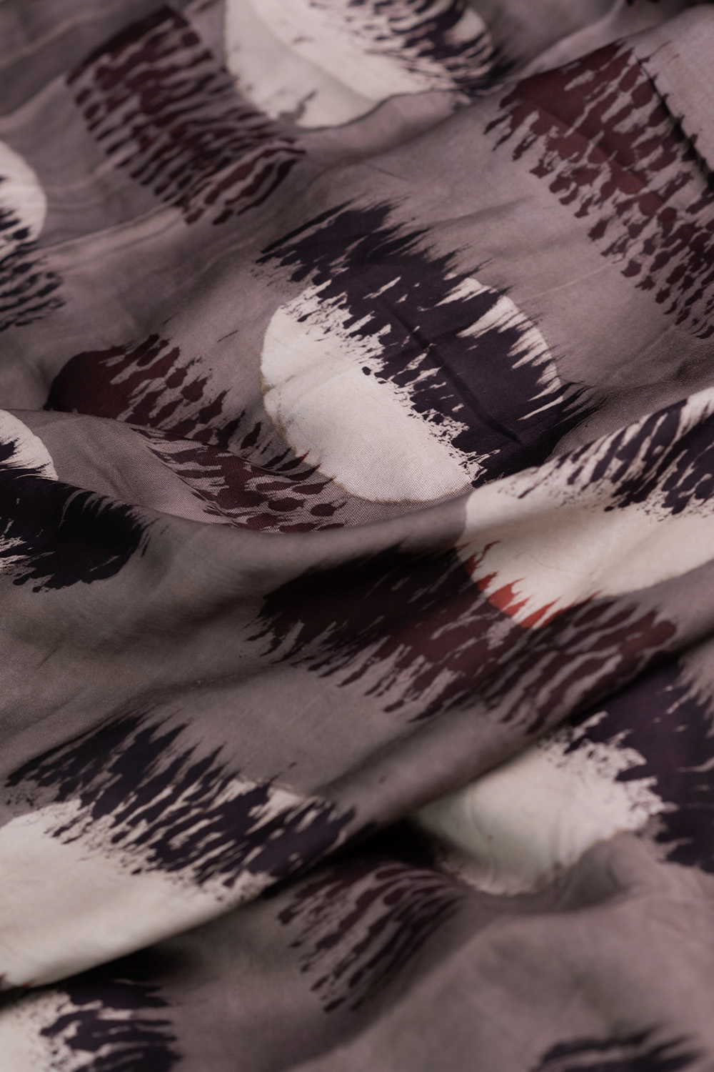 Silk Fabric - Matkatus 