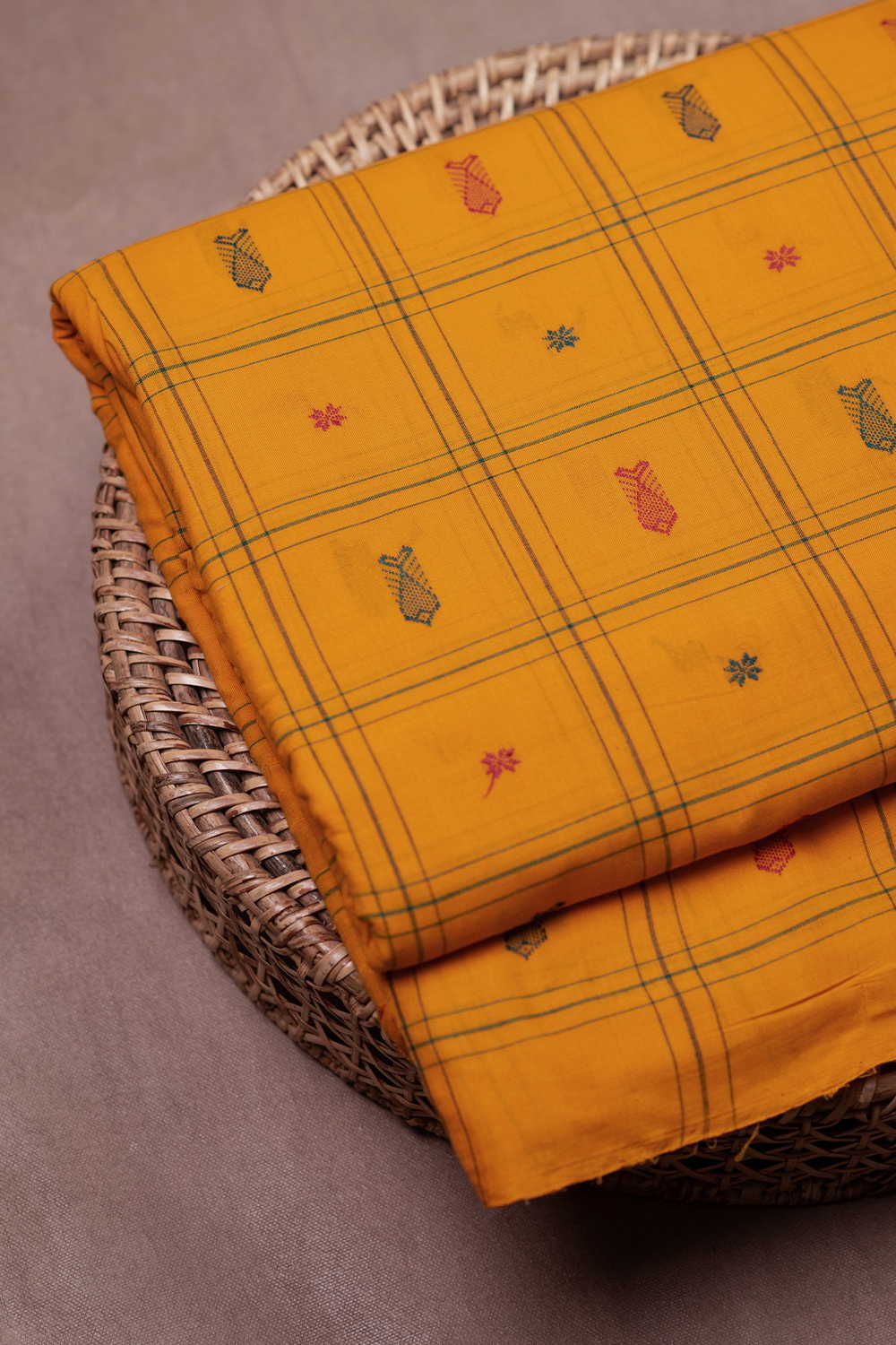 Orissa Ikat Fabric - Matkatus 