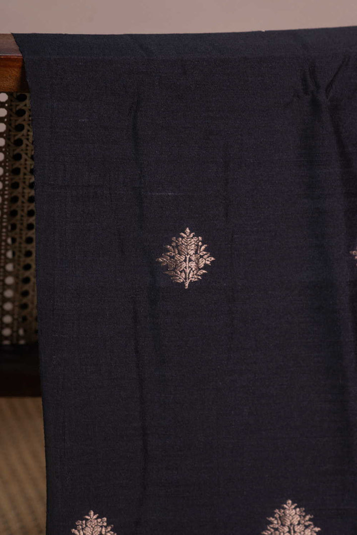 Silk Fabric - Matkatus 