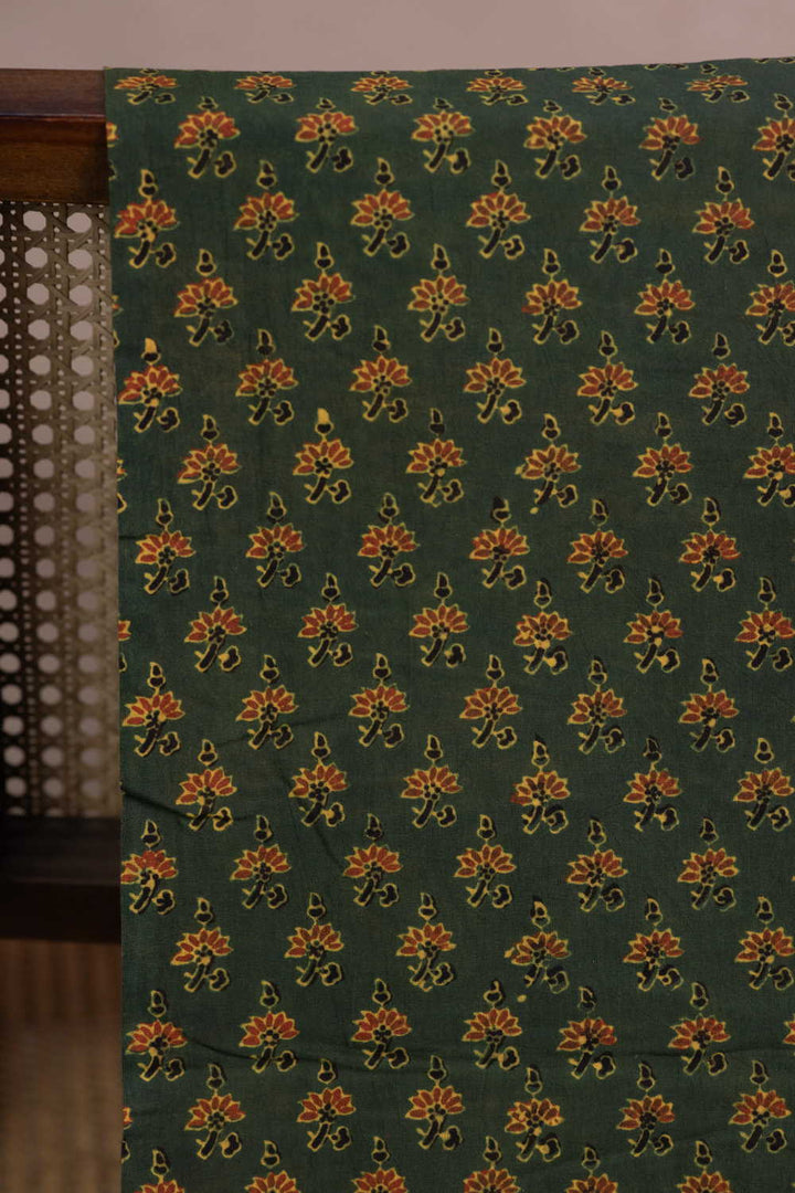 Block Printed Fabric - Matkatus 