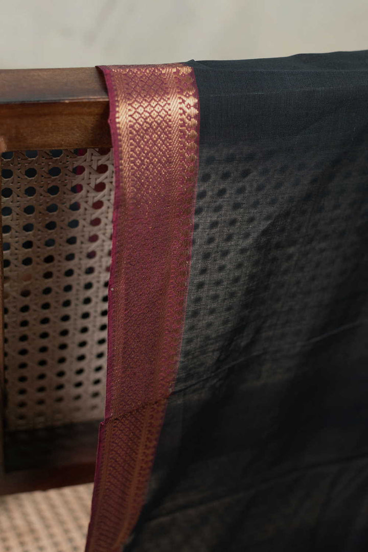 Border Fabrics - Matkatus 