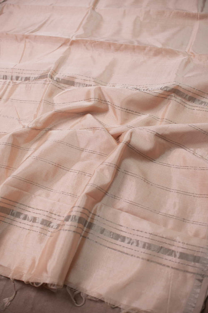 Sarees - Matkatus