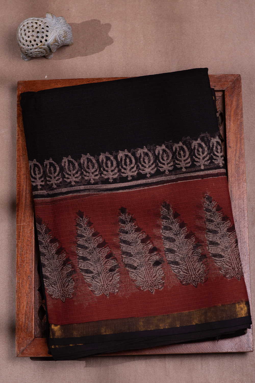 Sarees - Matkatus 