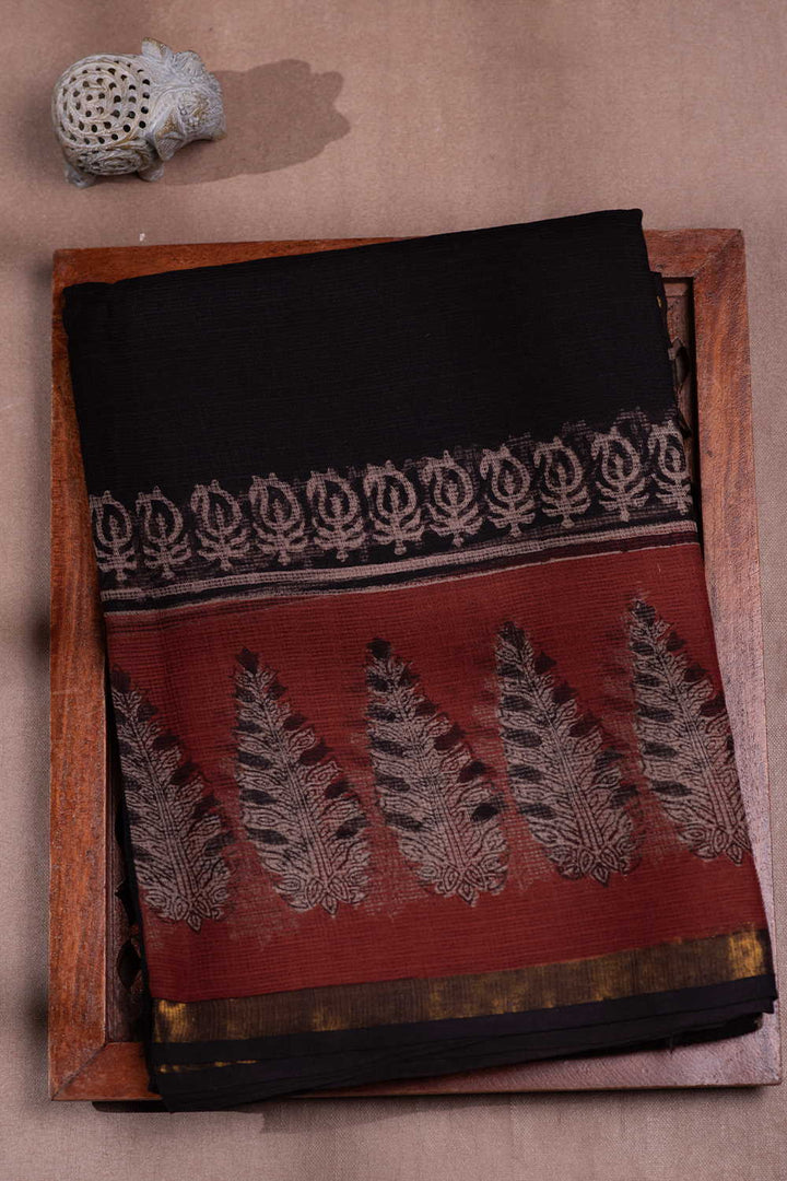 Sarees - Matkatus 