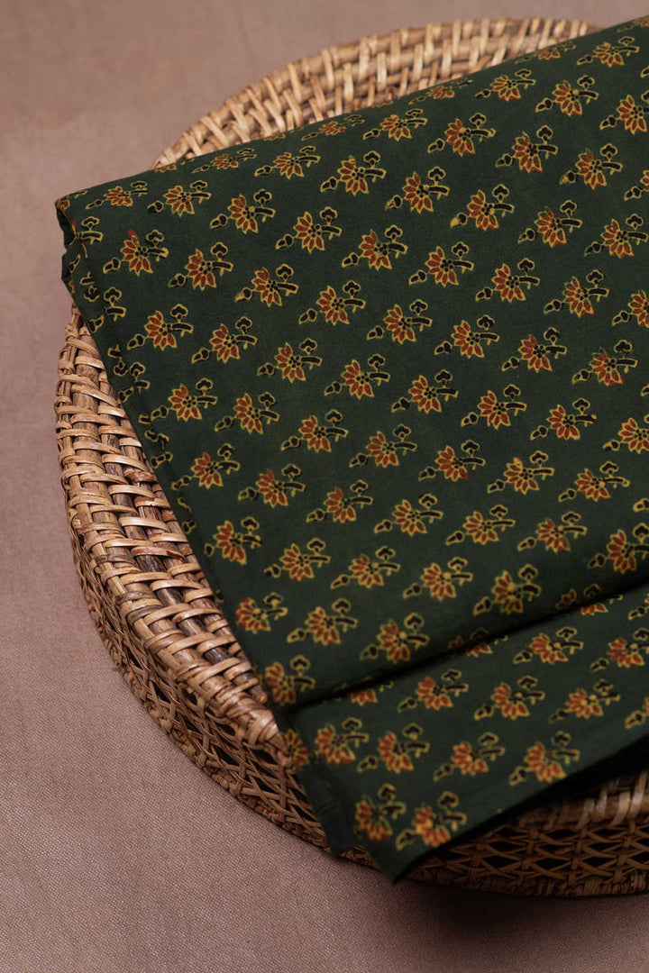 Ajrak Fabric - Matkatus 