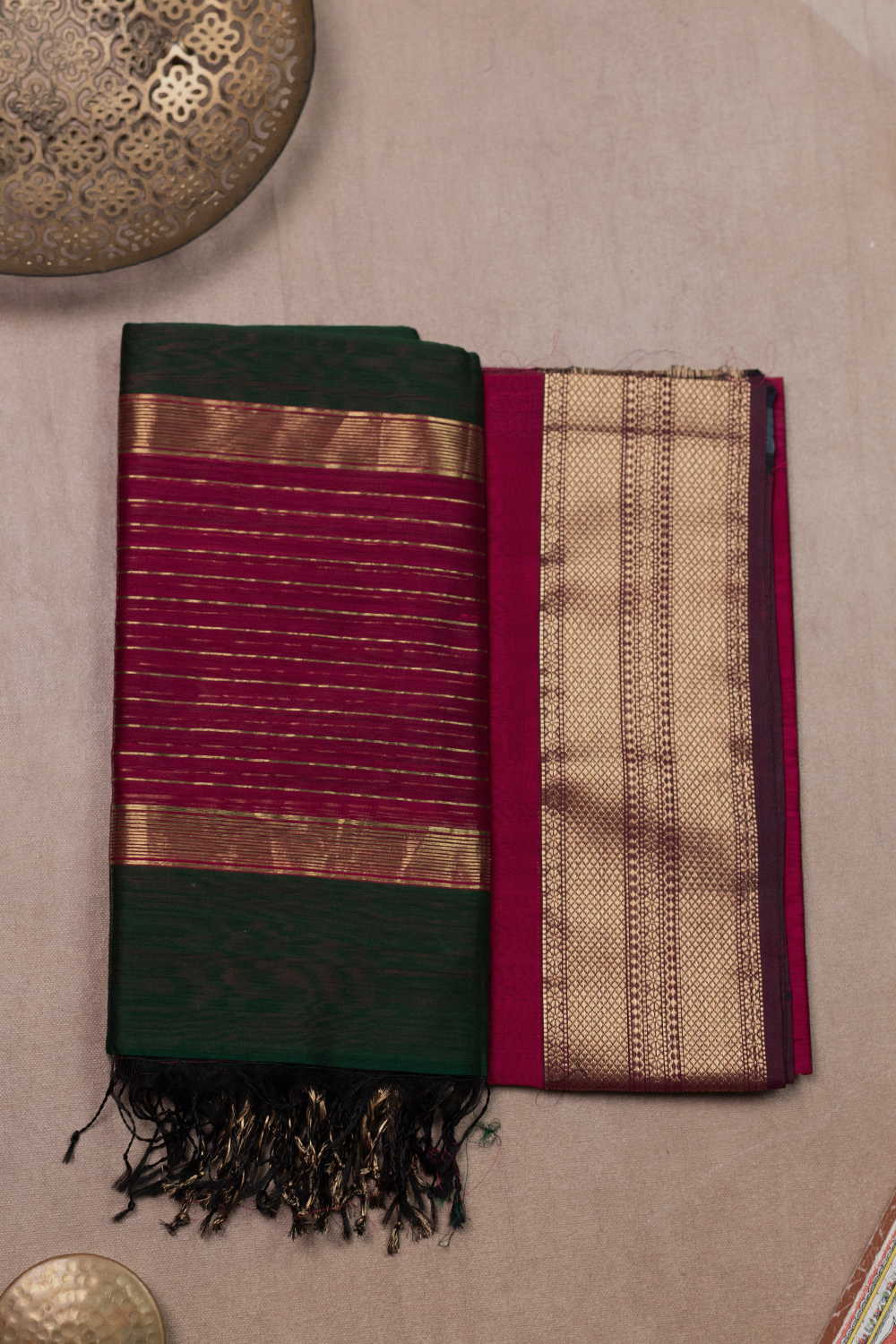 Top and Dupatta - Matkatus
