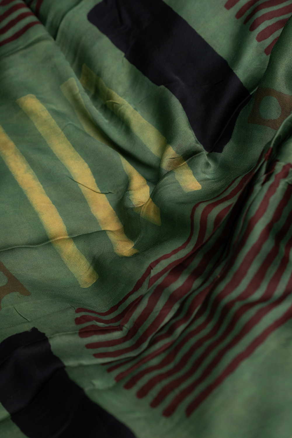 Silk Fabric - Matkatus 