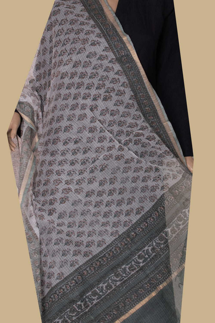 Dupattas - Matkatus 