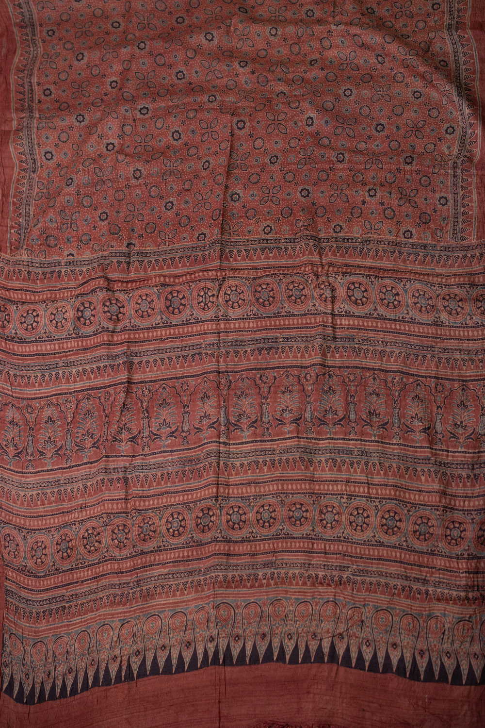 Ajrak Silk Saree - Matkatus 