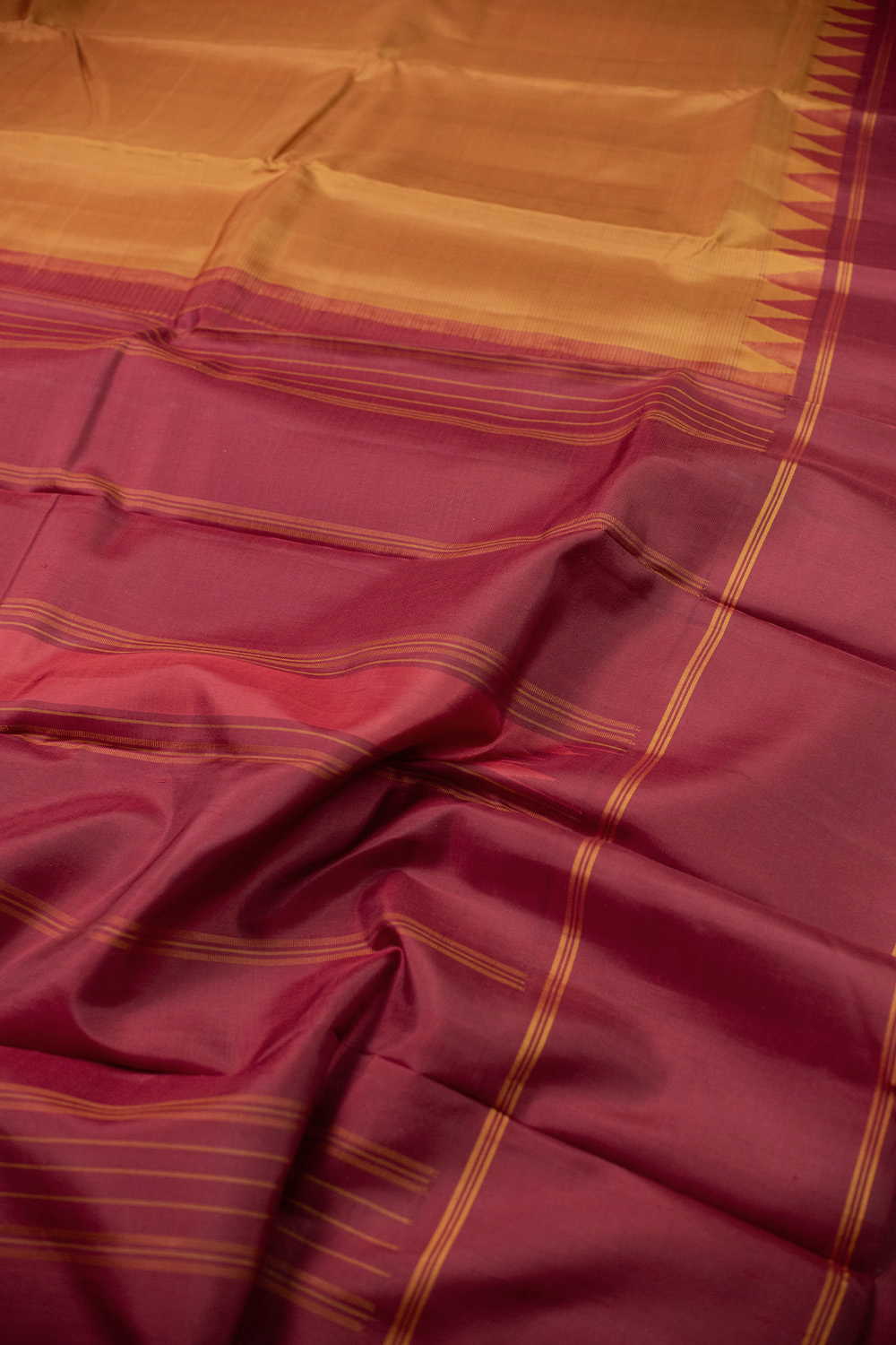 Pattu Saree - Matkatus 