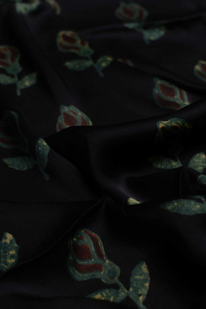 Silk Fabrics - Matkatus