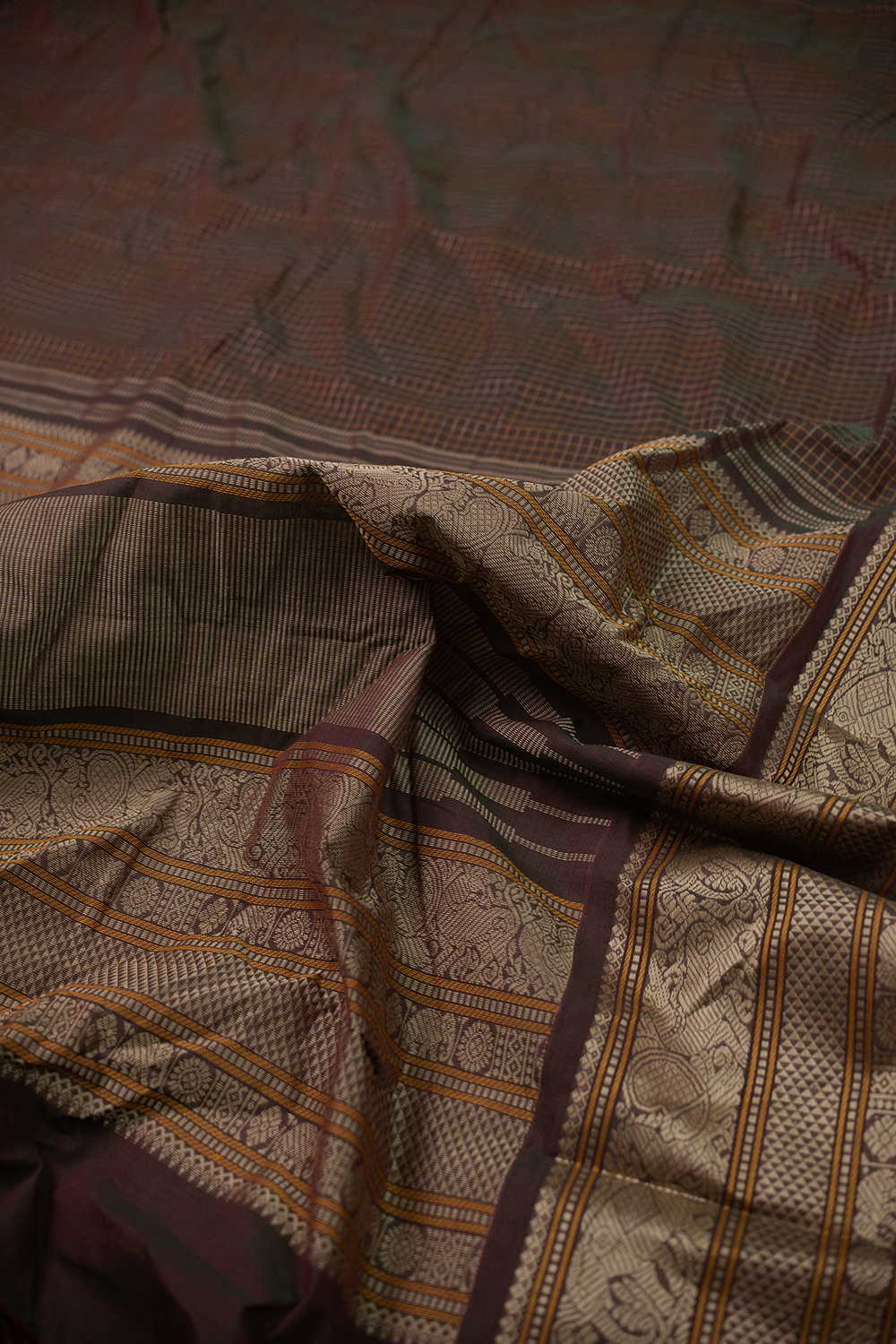 Sarees - Matkatus 