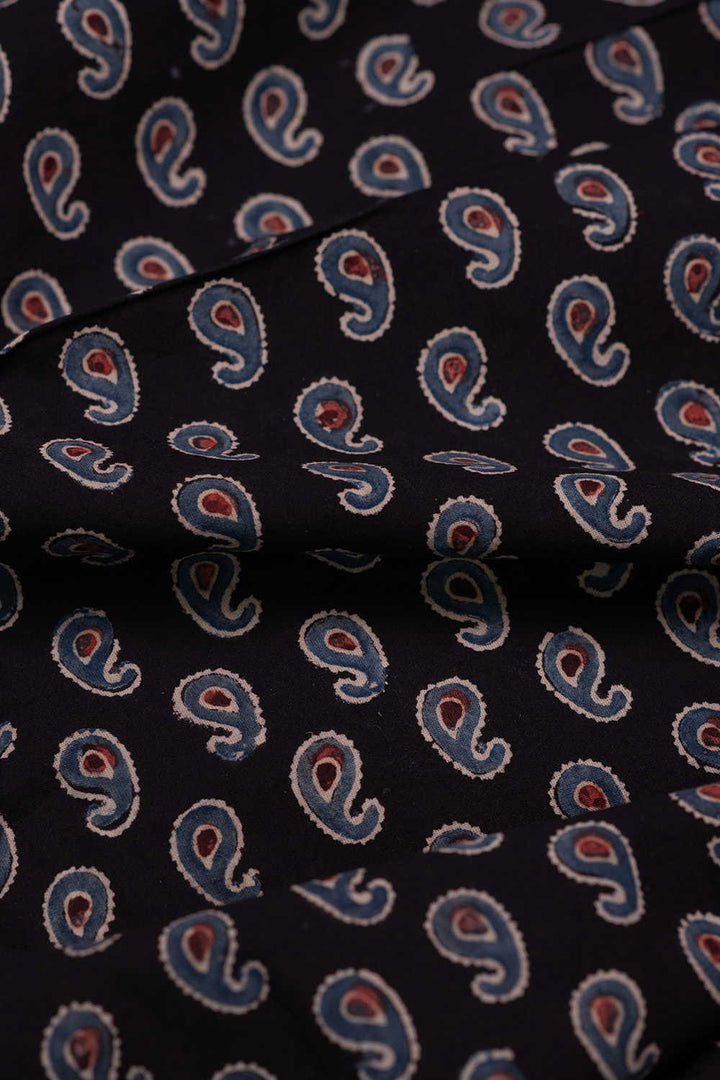 Ajrak Fabric - Matkatus 