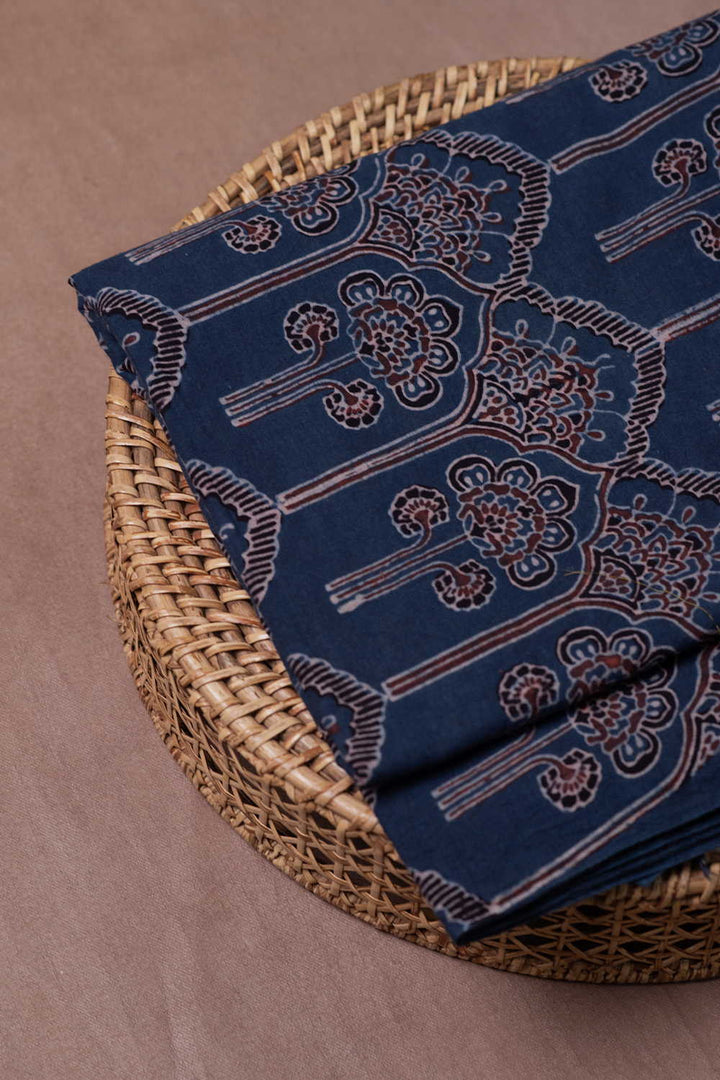Cotton Fabrics-Matkatus