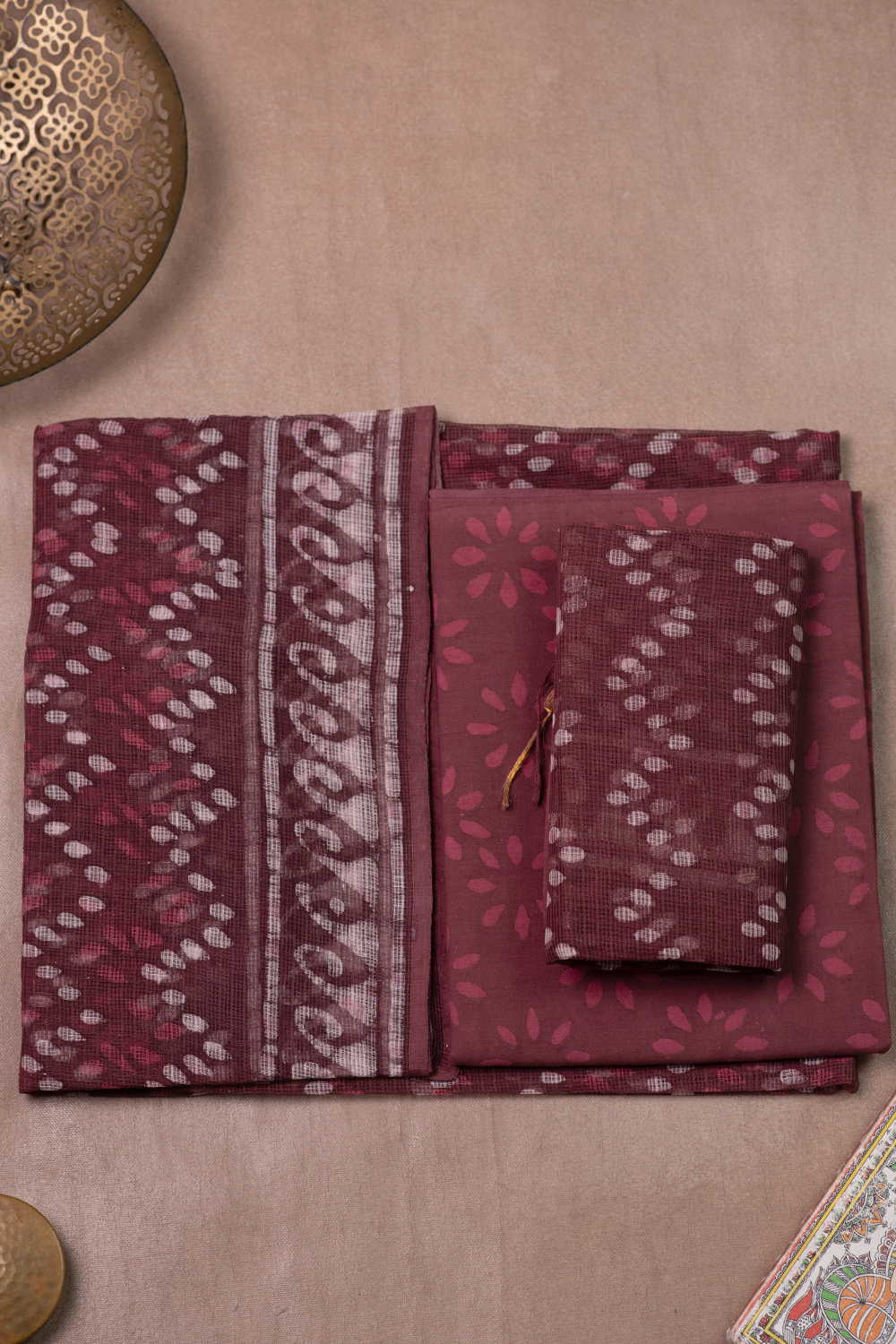 Unstitched Suits - Matkatus 