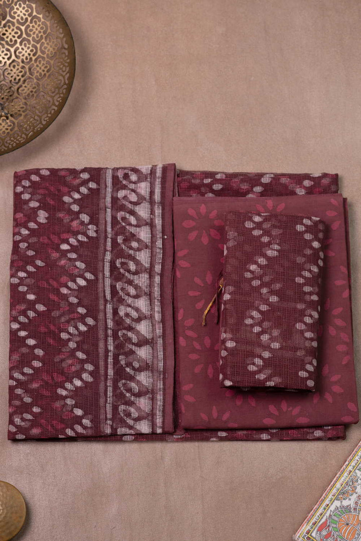 Unstitched Suits - Matkatus 