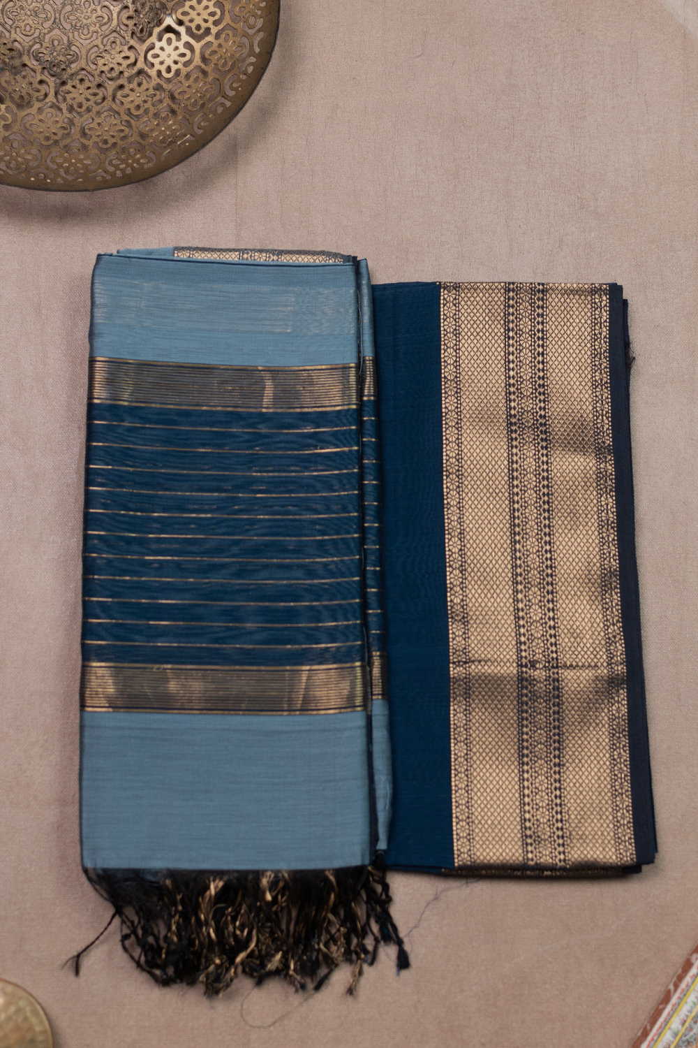 Top and Dupatta - Matkatus