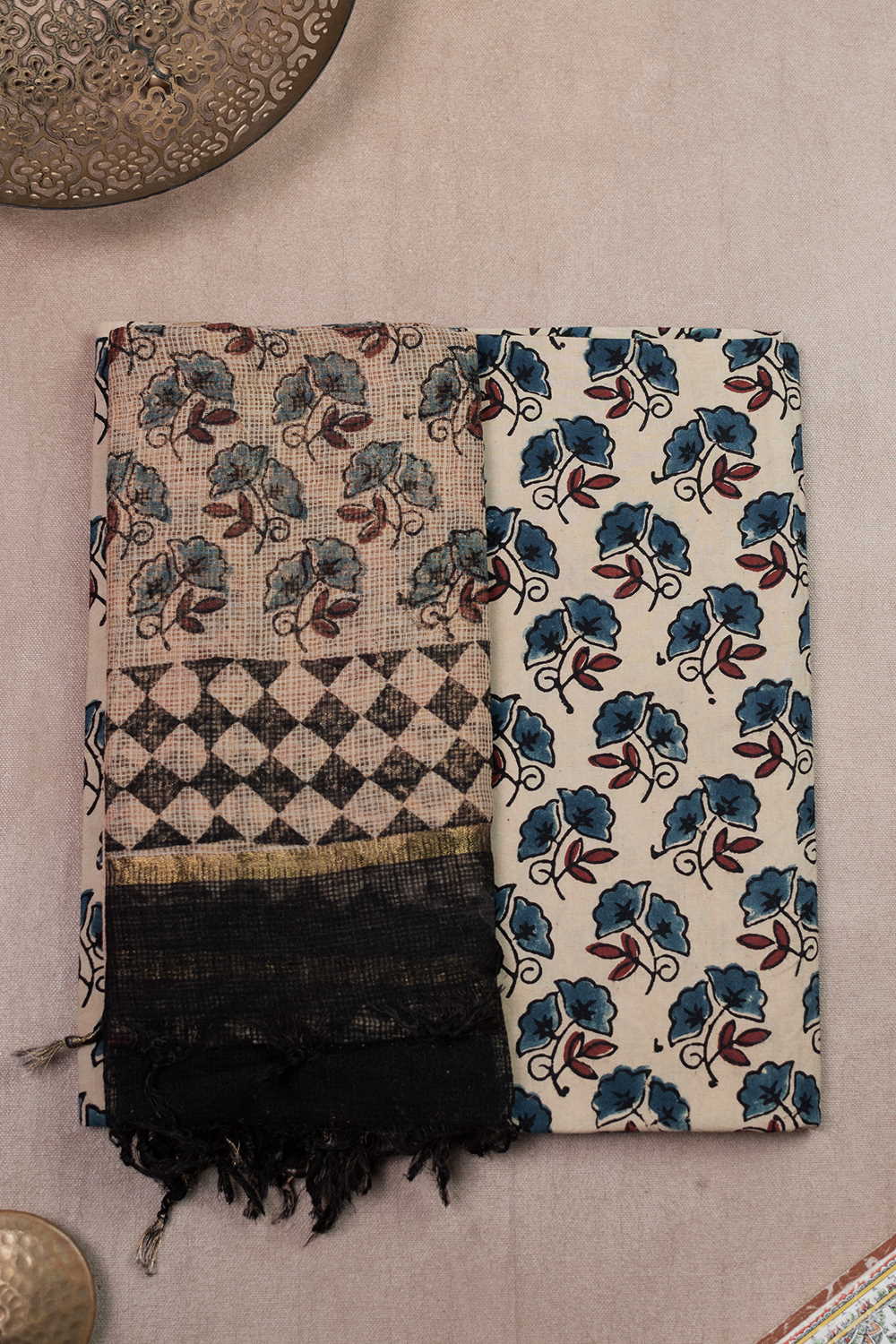 Ajrak Suits-Matkatus 