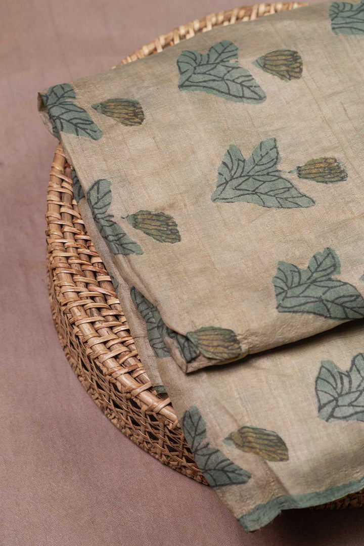 Tussar Silk Fabric - Matkatus