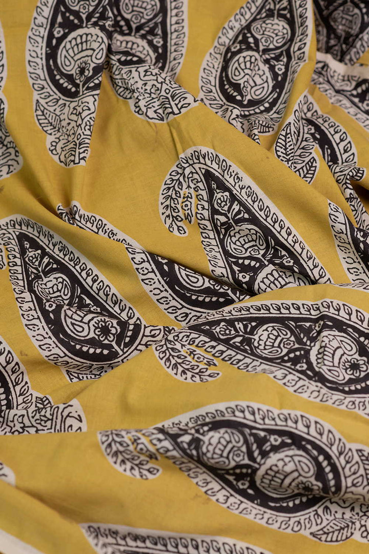Cotton Fabric - Matkatus 