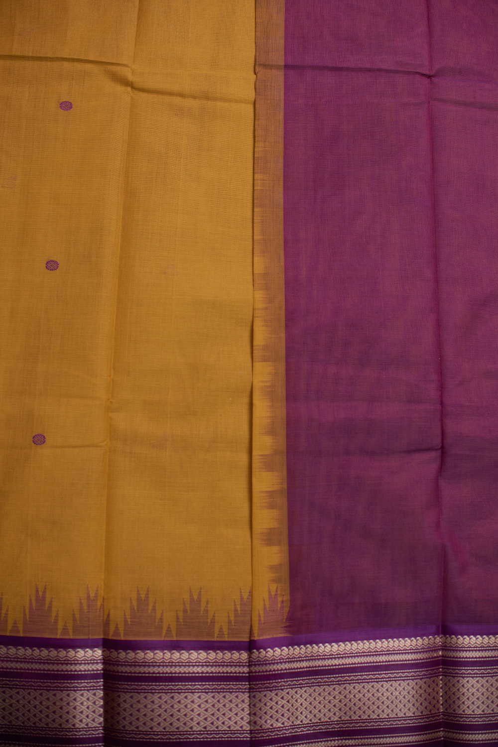 Sarees - Matkatus 