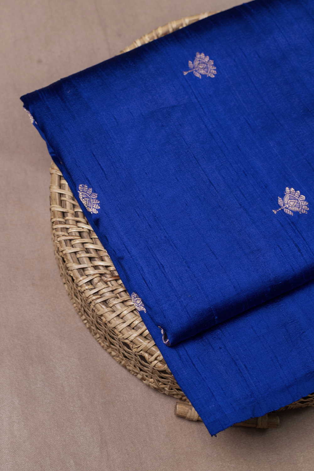 Banarasi Fabric - Matkatus 