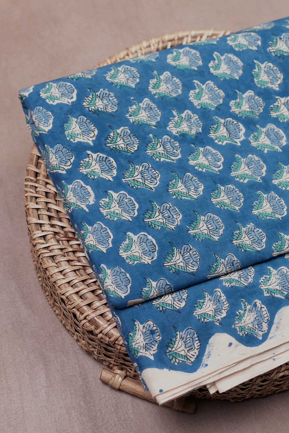 Cotton fabric-Matkatus 