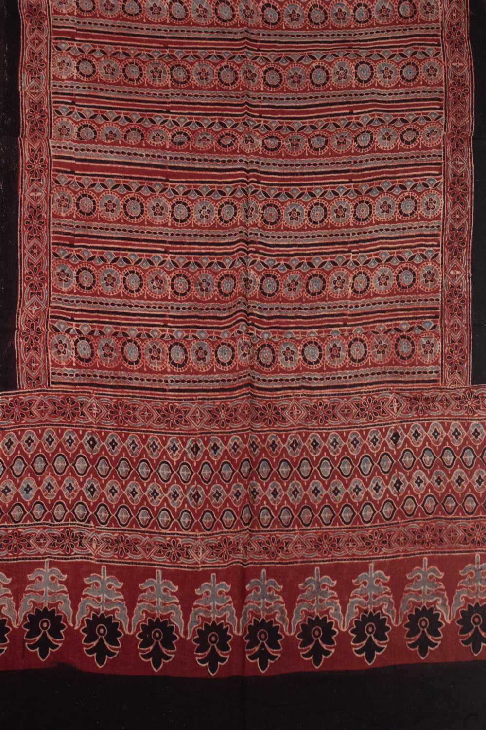 Ajrak Cotton Dupatta - Matkatus 