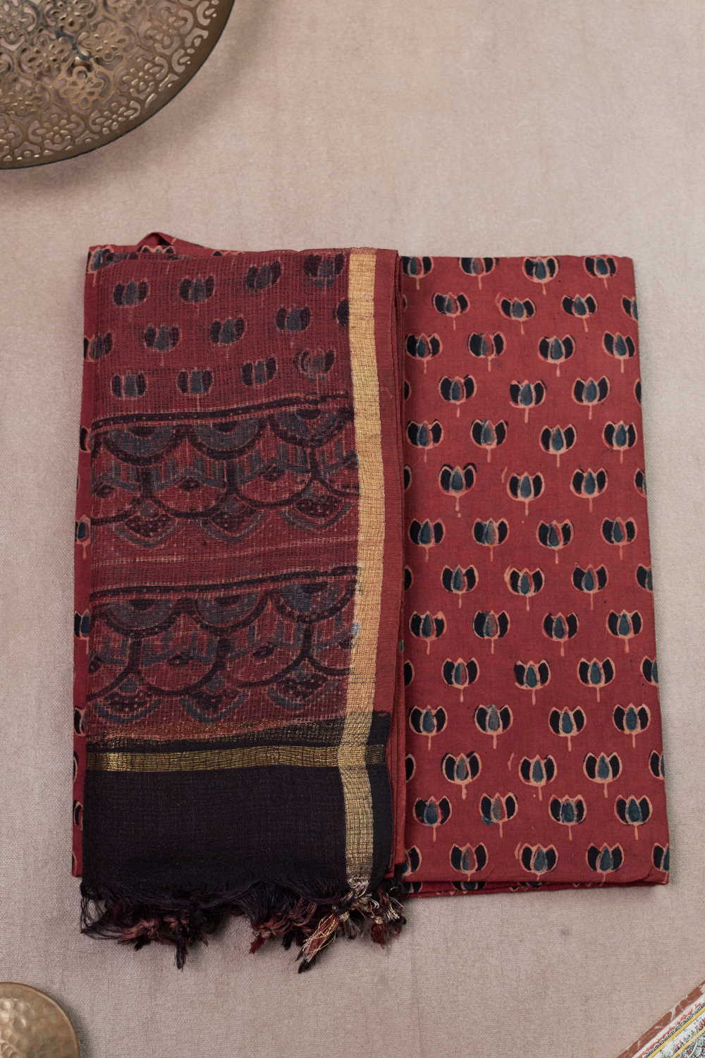 Ajrak Suits-Matkatus 