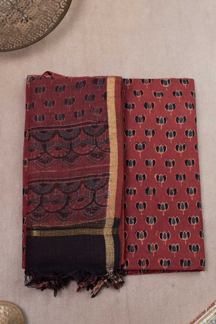 Ajrak Suits-Matkatus 