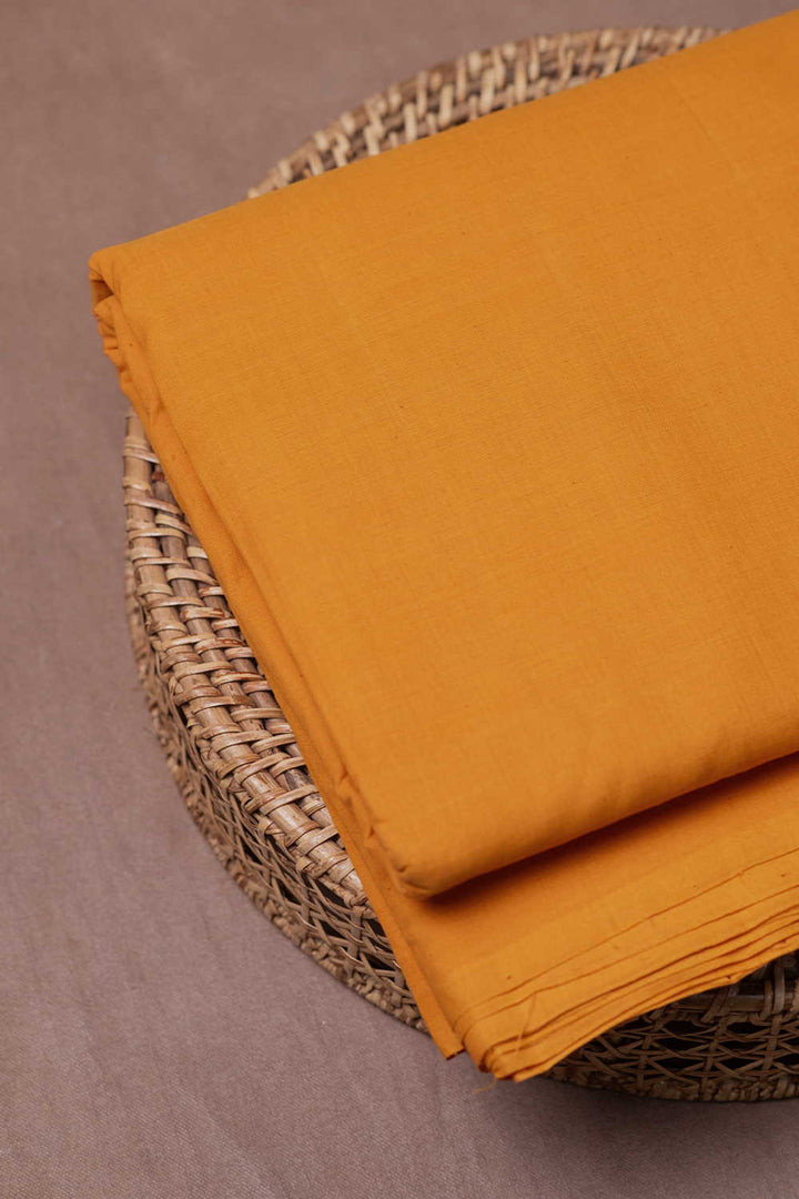 Mangalagiri Plain Fabric -Matkatus