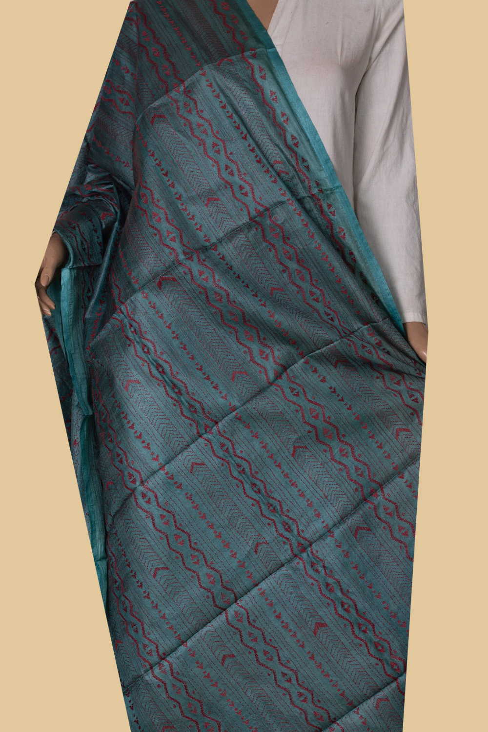 Kantha Silk Dupatta - Matkatus 