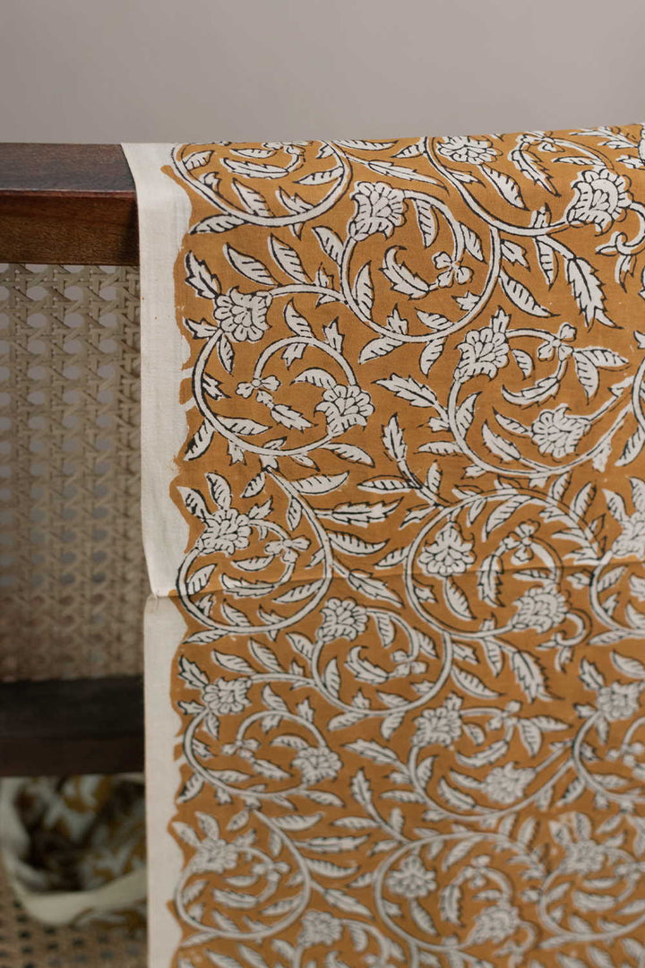 Block Printed Fabric-Matkatus 