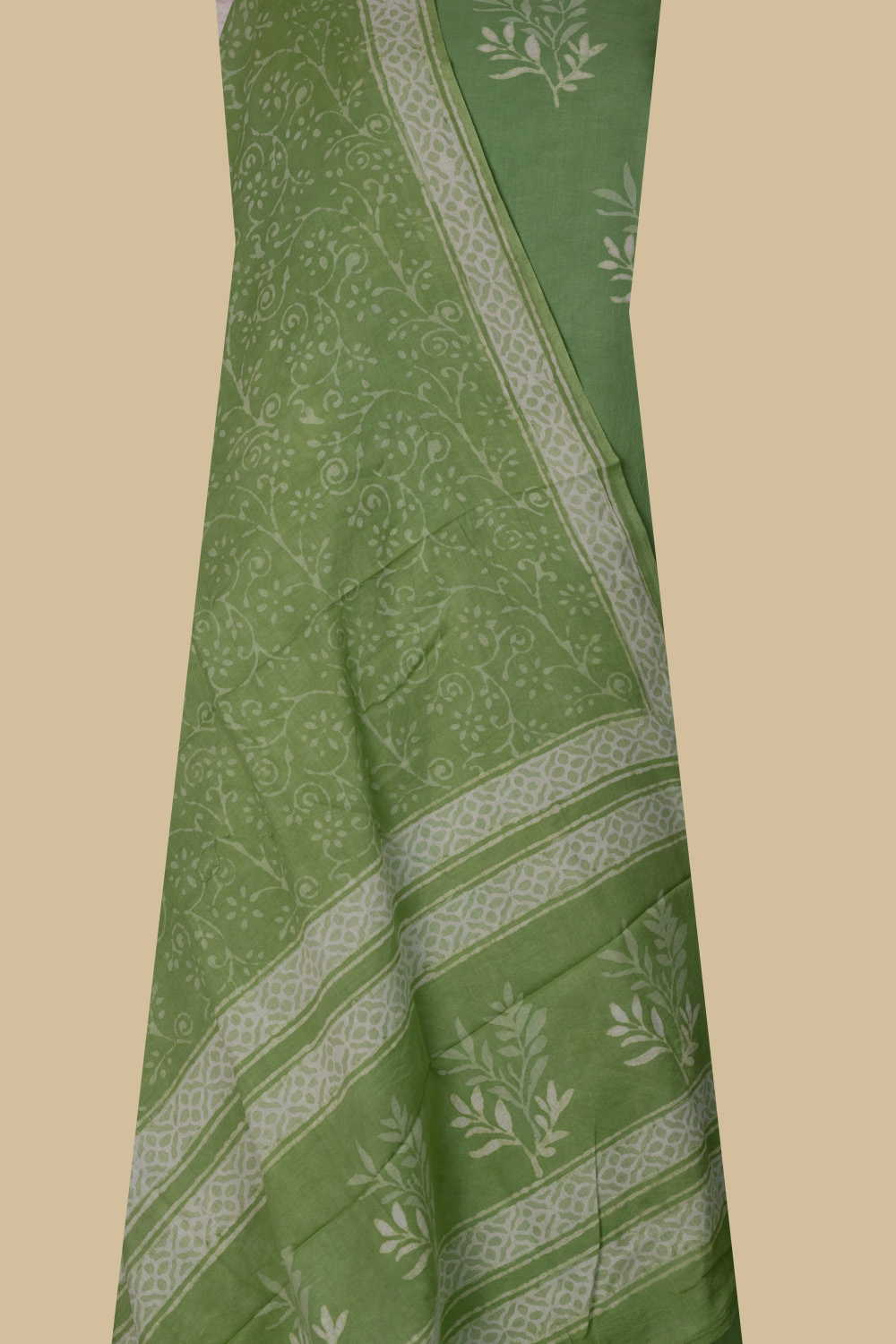 Full Suits - Matkatus 