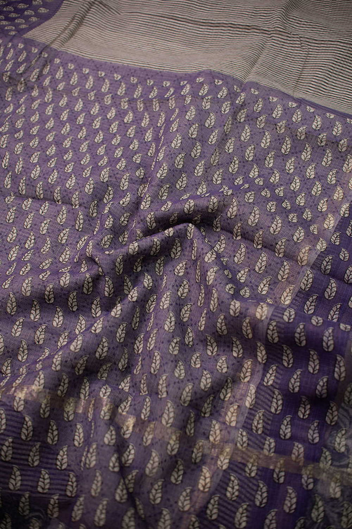 Sarees - Matkatus 