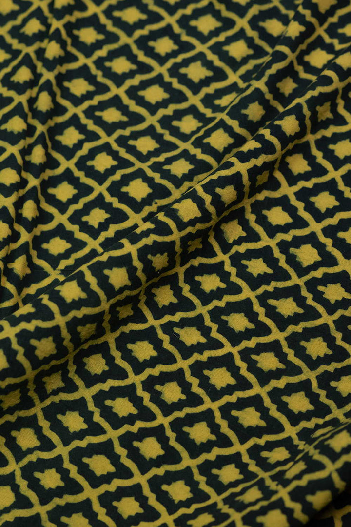 Block Printed Fabric - Matkatus 