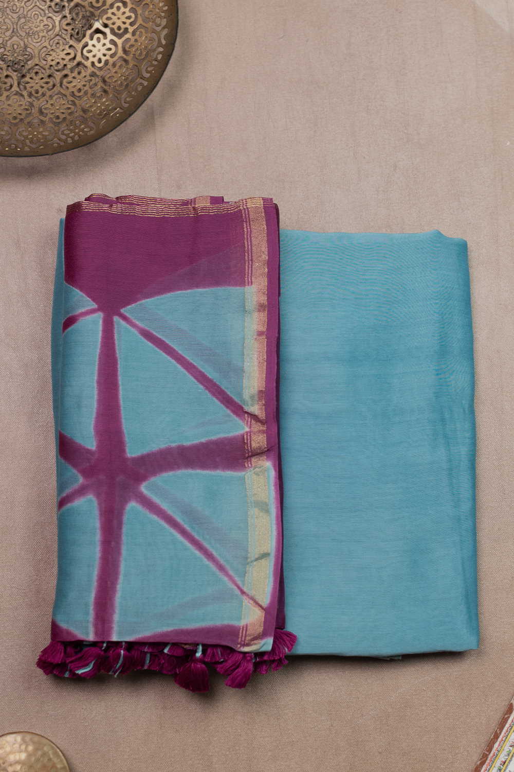Unstitched Suits - Matkatus 