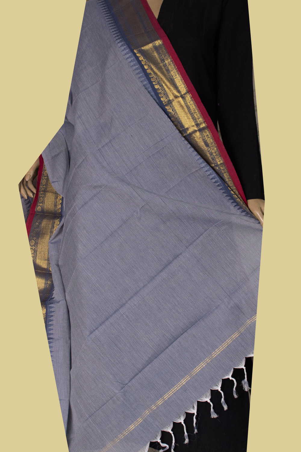 Traditional Dupatta - Matkatus