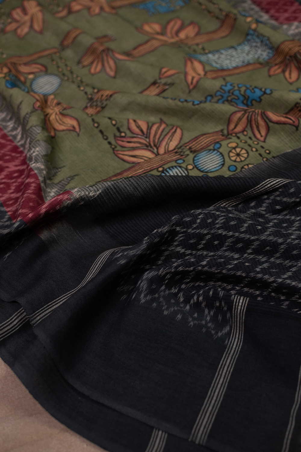Hand Painted Dupatta - Matkatus