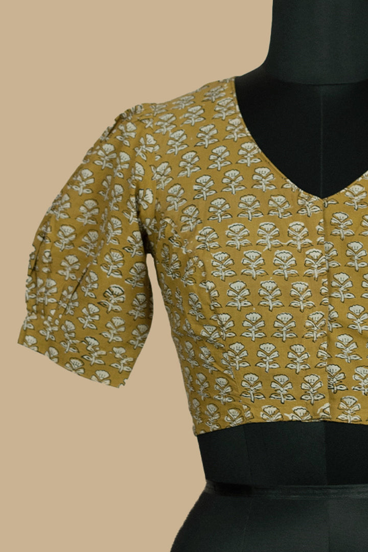 Handcrafted Blouse - Matkatus