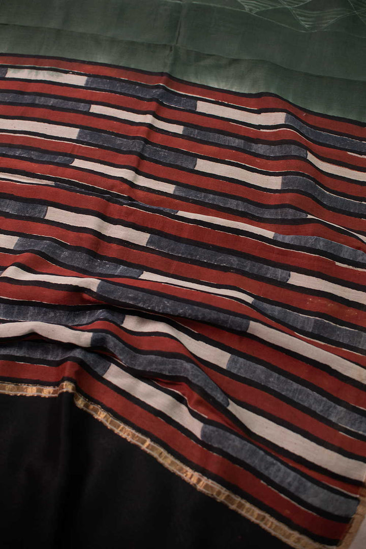Saree - Matkatus 