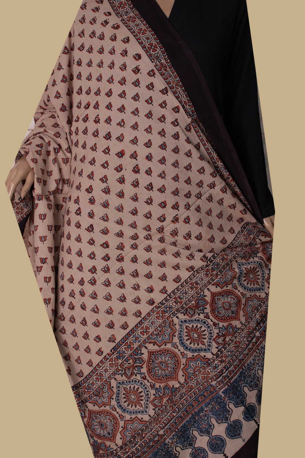 Ajrak Dupatta - Matkatus 