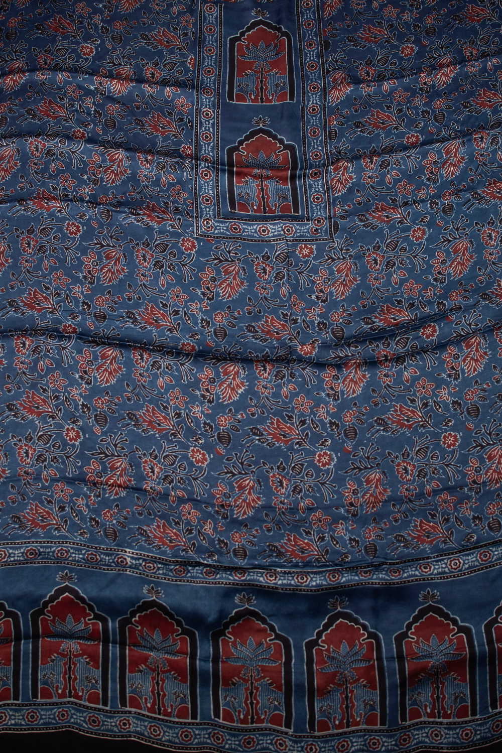Top & Dupatta - Matkatus
