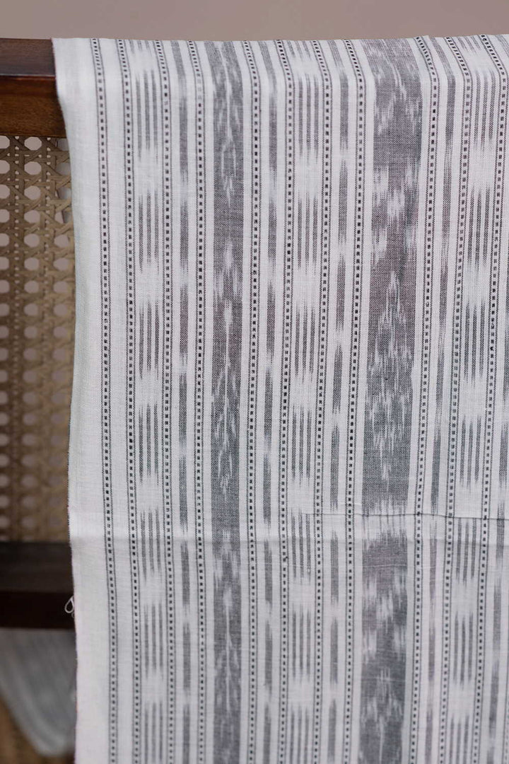 Orissa Ikat Fabric - Matkatus 
