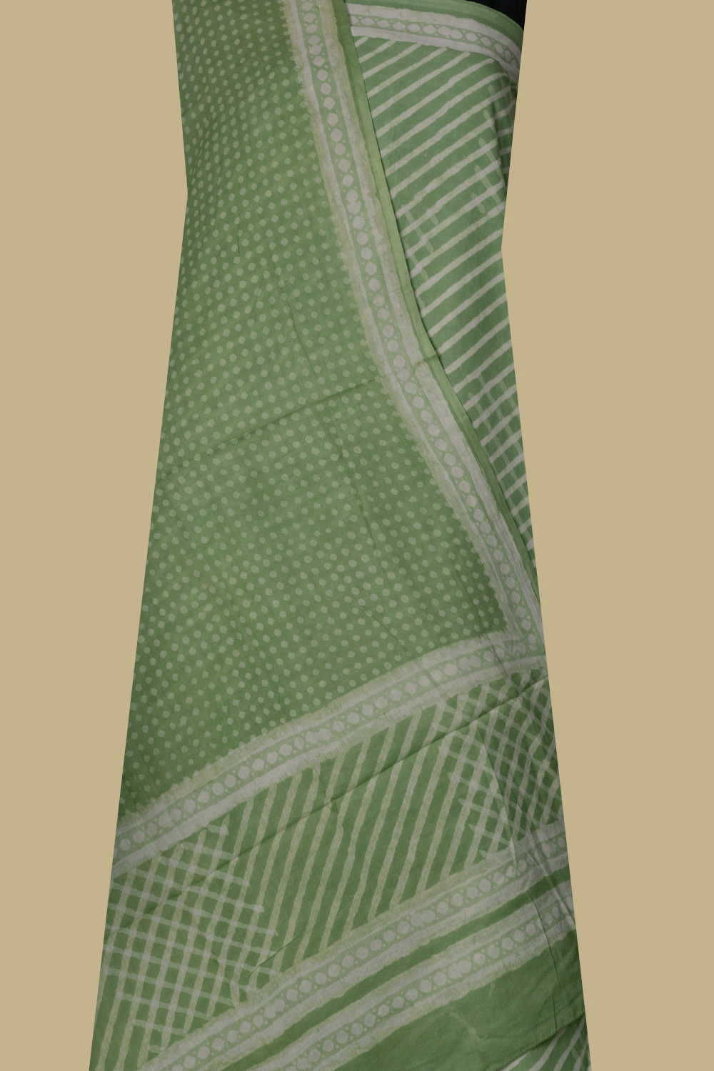 Full Suits - Matkatus 