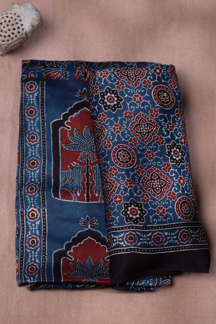 Top & Dupatta - Matkatus