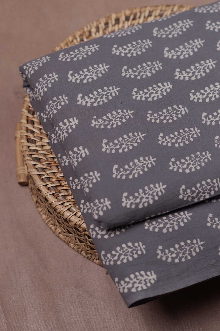 Block Printed Fabric - Matkatus 