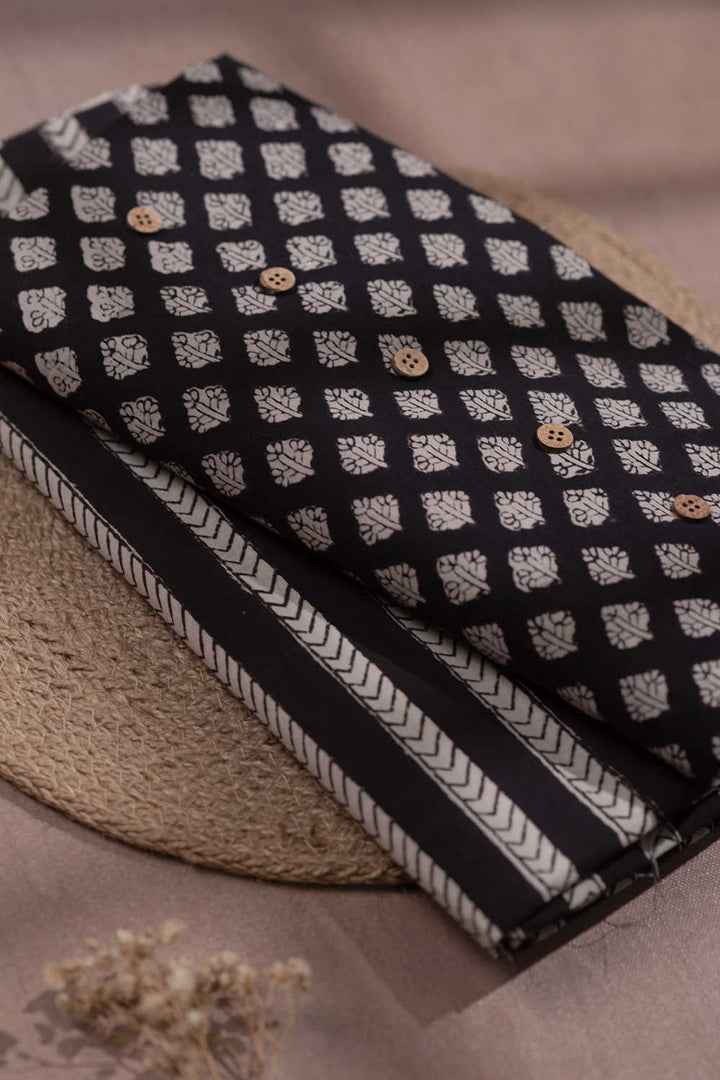 Salwar Suits - Matktatus