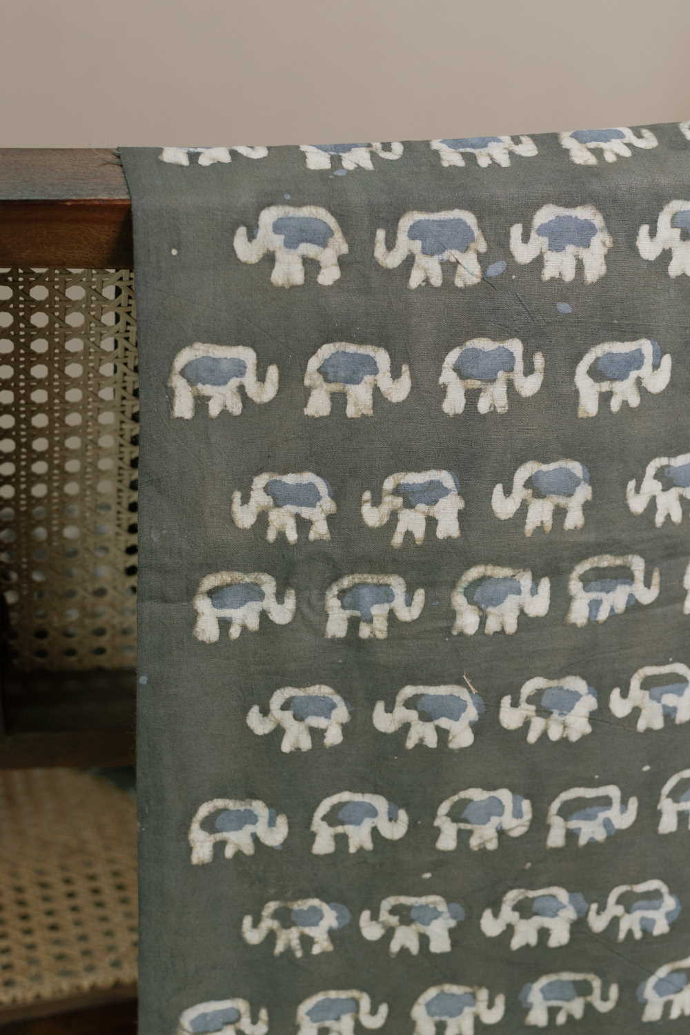 Cotton Fabric-Matkatus 